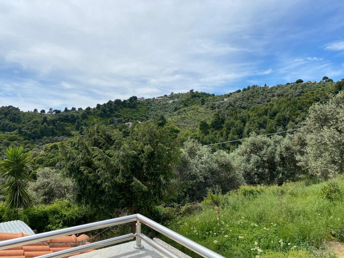 Villa Valmas Katsaros  Buitenkant foto