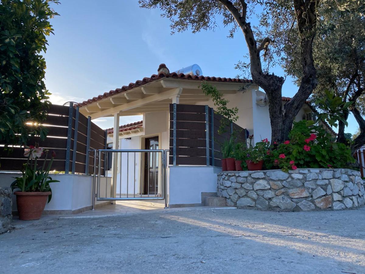 Villa Valmas Katsaros  Buitenkant foto