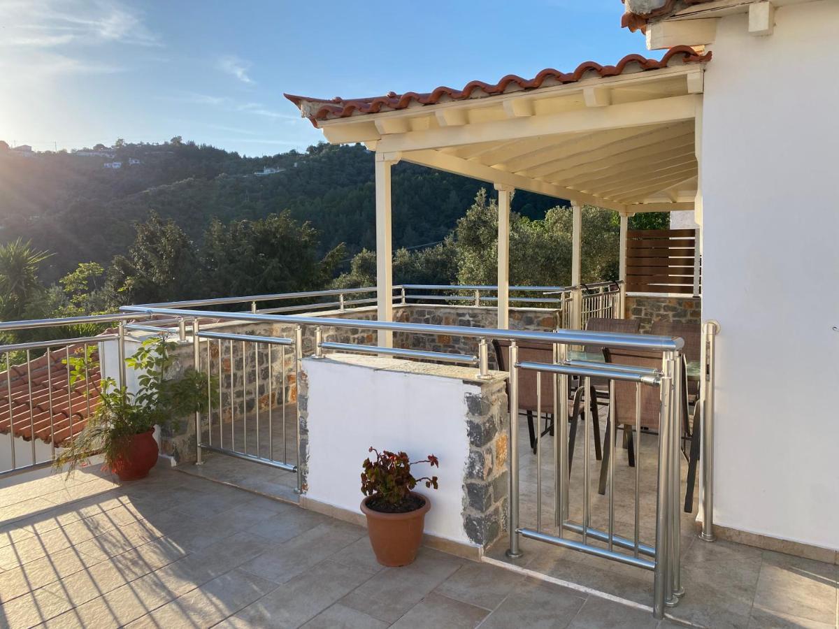 Villa Valmas Katsaros  Buitenkant foto