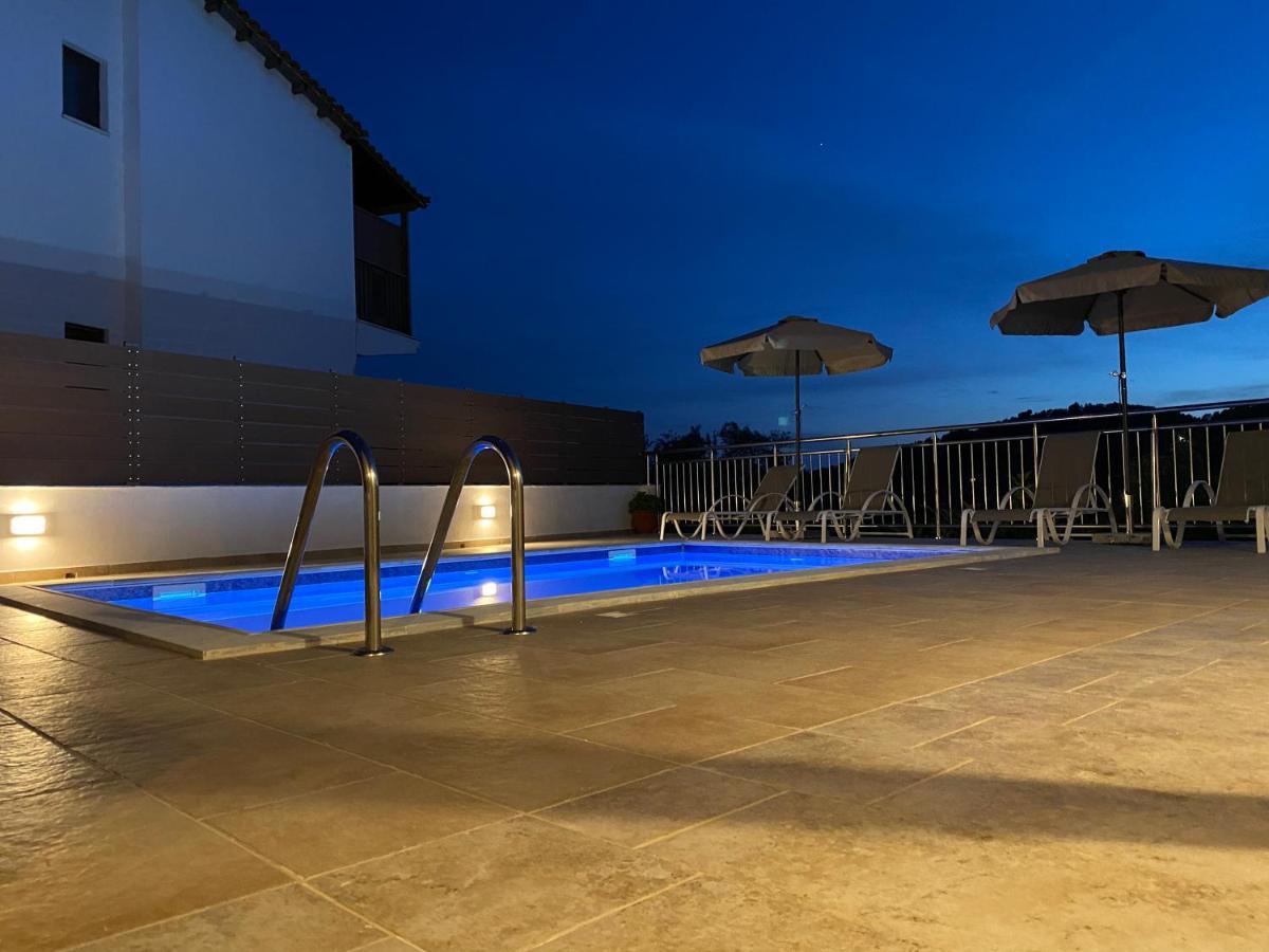 Villa Valmas Katsaros  Buitenkant foto